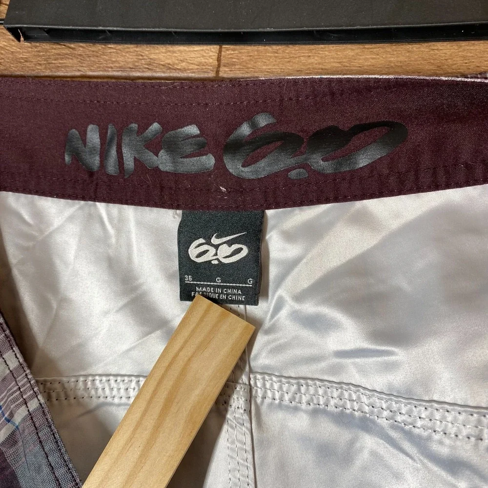 Nike 6.0 Board Shorts Men 36 (34) Swim Trunks Plaid Vintage Surf Beach‎